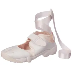 Nike Womens WMNS Air Rift Se WMNS AIR RIFT SE