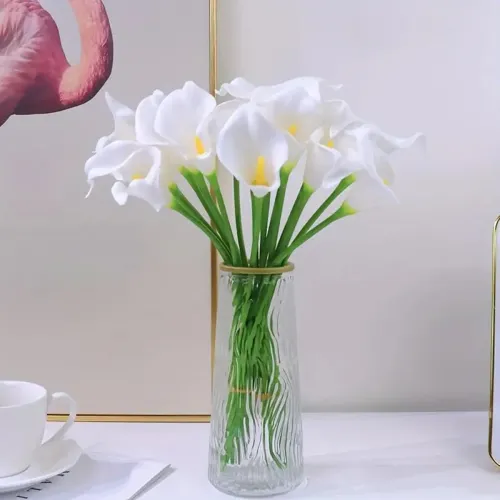 Image of Nostrae by Ekhasa Lily Vases & Pots