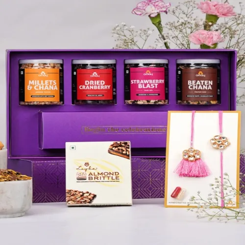Image of Omay Foods Unisex Set Of 7 Assorted Gifts