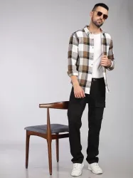 OQUENT Men Standard Fit Checked Spread Collar Casual Shirt