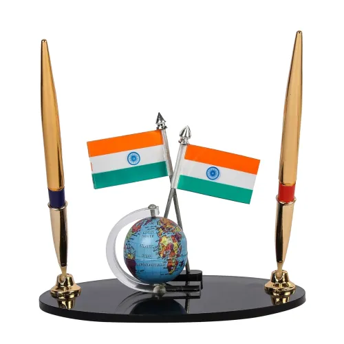 Image of panku® Cast Acrylic Pen Stand