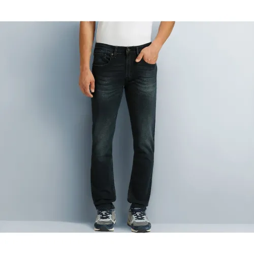Image of Pepe Jeans Men Low Rise Regular Fit Jeans