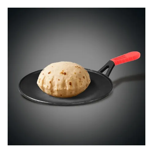 Image of Pigeon Imperi Cast Iron Concave Tawa 26cm