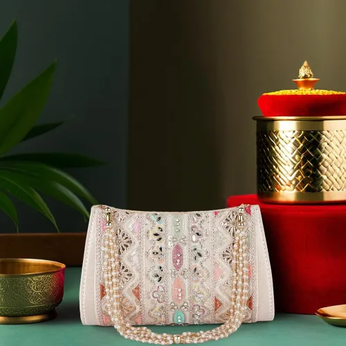 Image of PLANX Velvet Silk Traditional Handheld for Women