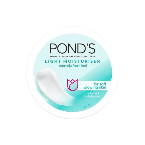 Image of Pond's Light Moisturiser 300ml