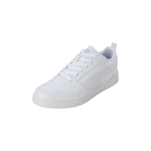 Image of Puma Unisex-Adult Evoke V6 Low Sneaker