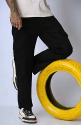PYKAR  Men Loose Fit Mid Rise Black Jeans