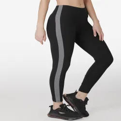 Red Tape Women Black Solid Sports Tights