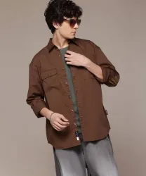 Roadster  Men Relaxed Fit Fit Solid Casual Shirt