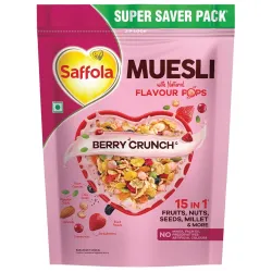 Saffola Muesli Berry Crunch with Flavour Pops, 700 gm