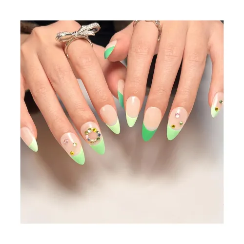 Image of Secret Lives® Glossy Artificial Translucent Nude Color with 3D Stone Design Fake