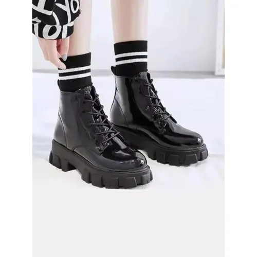 Image of Shoetopia Women's Block Heel Boots