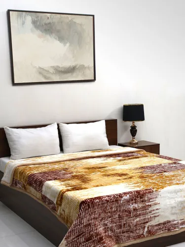 Image of Signature Floral Double Mink Blanket for Mild Winter