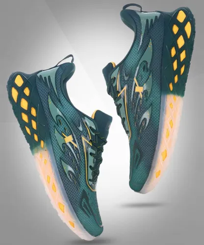 Image of Sparx  SM 888 Training Shoes For Men  (Green, Gold , 10)