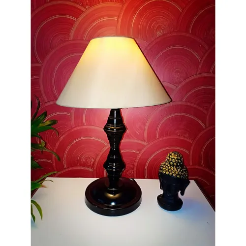 Image of Stylish black conical‑shade table lamp