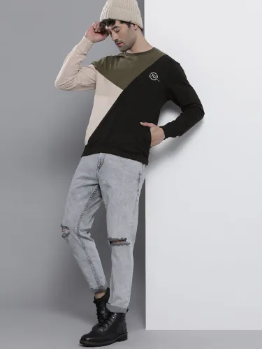 Image of The Indian Garage Co Men Black Colourblocked Sweatshirt