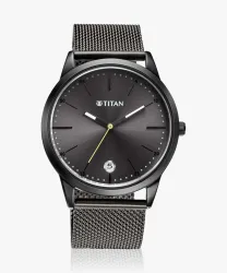 Titan 1806QM01 Classique Analog Watch for Men