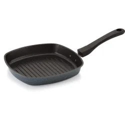 Tosaa Square Grill Pan, Black /Red (22cmx22cm) - Aluminium