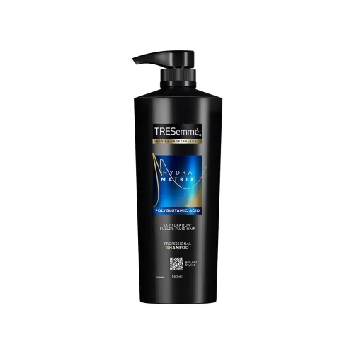 Image of TRESemme Hydra Matrix Hydrating Shampoo 580ml with Polyglutamic Acid for 100H of Fluid Hair | Paraben Free Shampoo for D