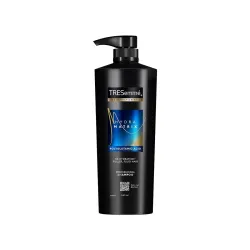 TRESemme Hydra Matrix Hydrating Shampoo 580ml with Polyglutamic Acid for 100H of Fluid Hair | Paraben Free Shampoo for Dry Hair & Scalp | Hard Water Detox