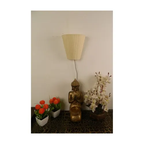 Image of tu casa Metal Bath Wall Light (Off-White)