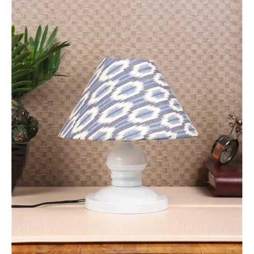 Image of tu casa Table Lamps White Metal Base 