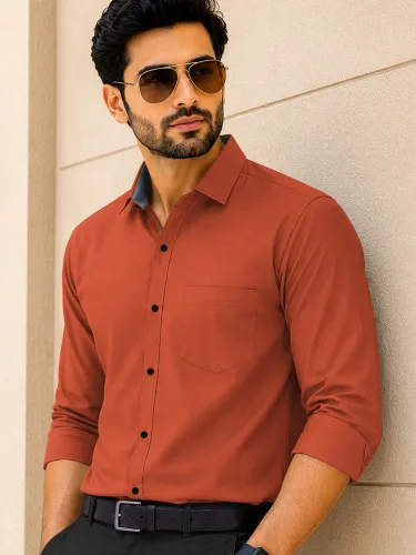Image of VeBNoR Men Regular Fit Solid Spread Collar Casual Shirt