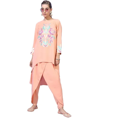 Image of Vishudh Women ROUND NECK ETHNIC SET VNK3007600