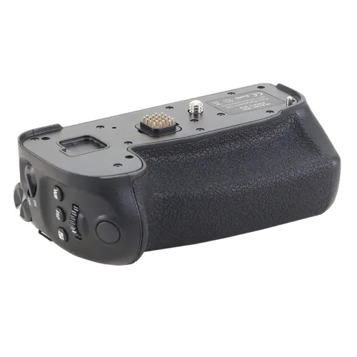 Image of WELBORN Battery Grip – Panasonic Lumix G9