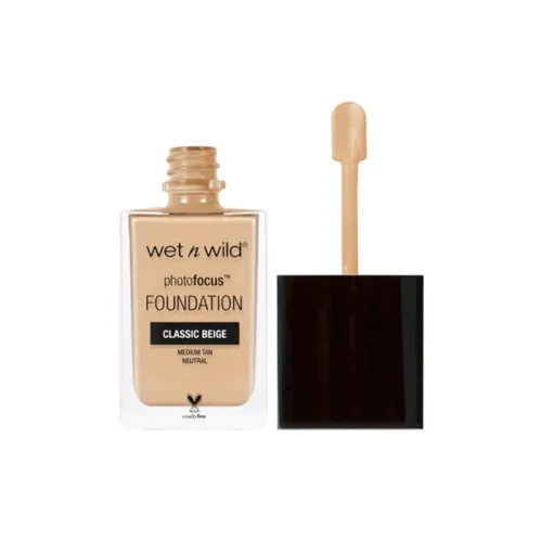 Image of Wet 'n Wild Foundation, Classic Beige, 30ml