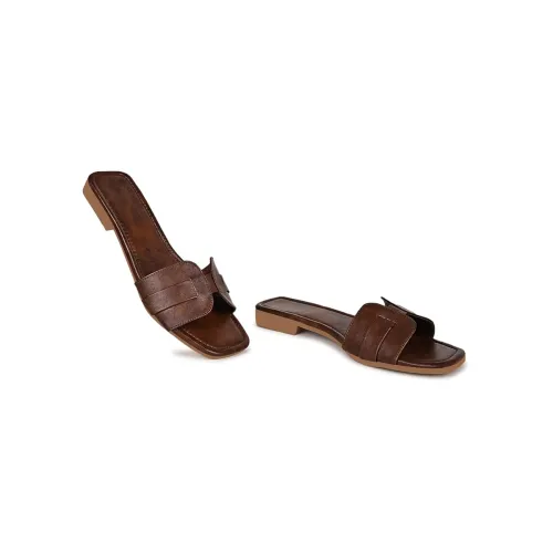 Image of Women's Embellished Flat Fashion Sandals