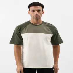  Wrangler Colourblocked Raglan Sleeves Cotton T-Shirt