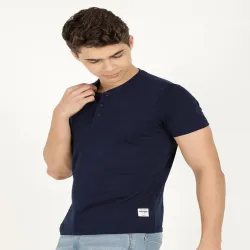  Wrangler Men Blue Henley Neck T-shirt