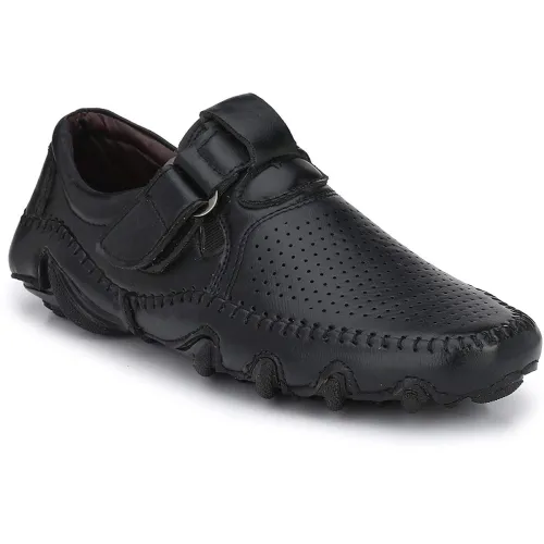 Image of WUGATTI Men's Synthetic Stylish & Trendy Roman Sandals