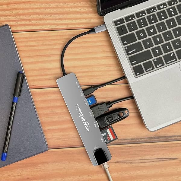 Amazon Basics USB Type-C Hub Dock, 8-in-1 HDCP Aluminium Adapter