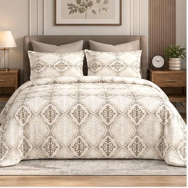 Bombay Dyeing Ethnic Brown Super King Size Bedsheet Set (3 Pc)